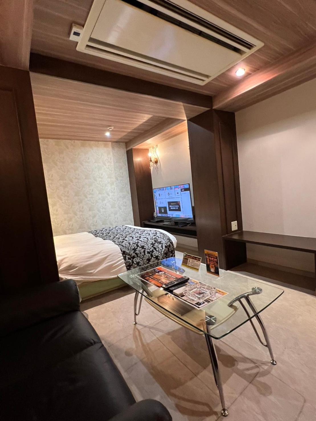 ホテル トランス 男塾ホテルグループ (Adults Only) Кобе Экстерьер фото